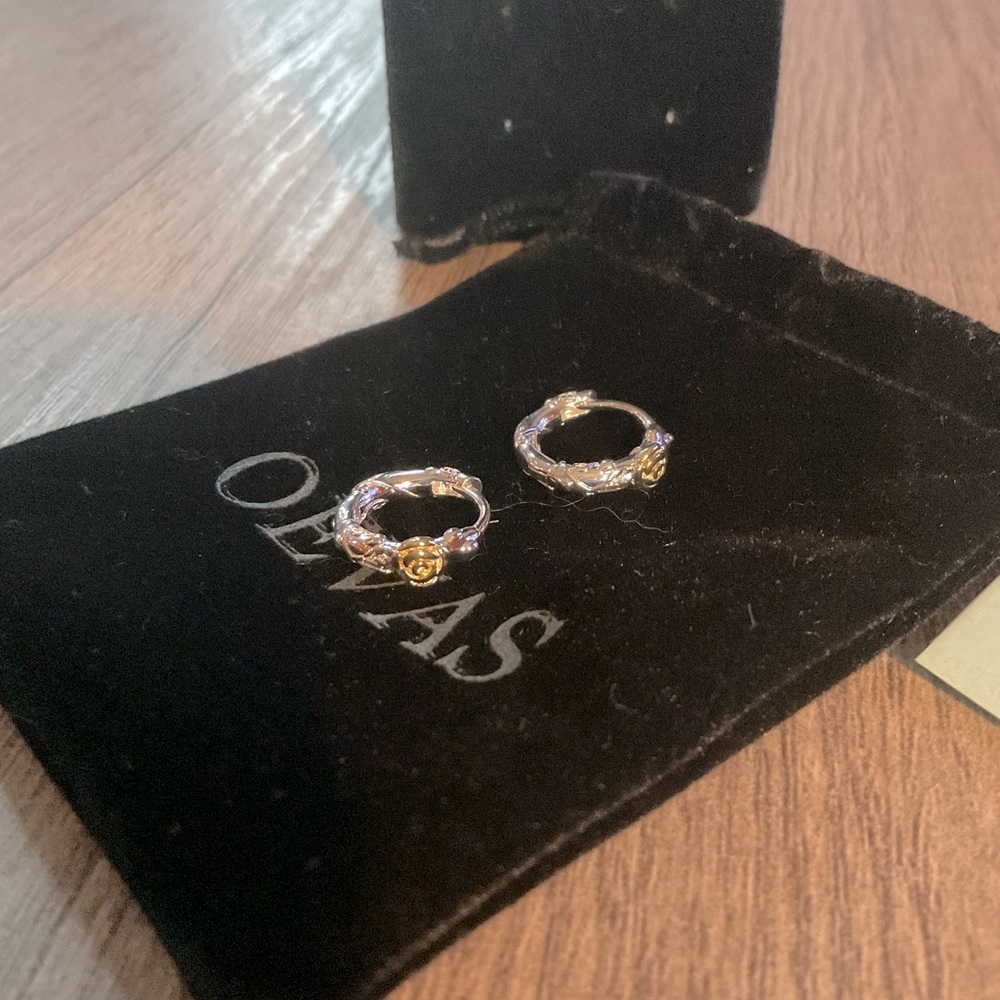 Girls Two-Tone Hoops